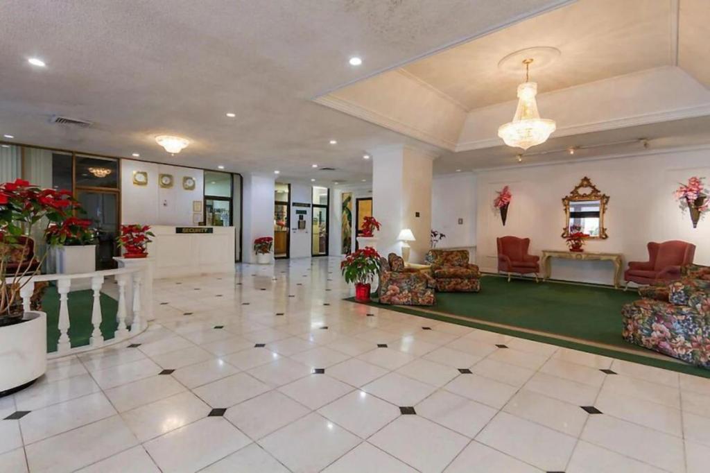 Heart Of Waikiki,1Bdrm,Free Parking, Wifi,No Resort Fees,Youtube,Netflix ! Honolulu Exterior foto