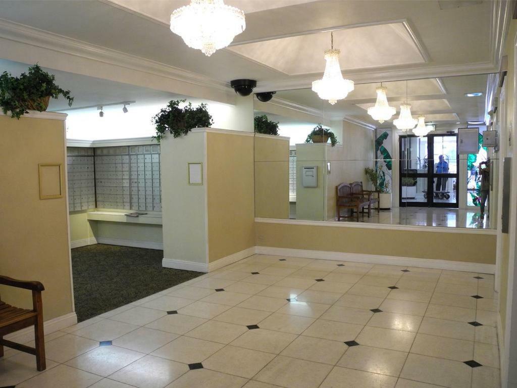 Heart Of Waikiki,1Bdrm,Free Parking, Wifi,No Resort Fees,Youtube,Netflix ! Honolulu Exterior foto